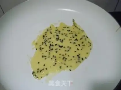 Make Black sesame egg rolls step 5