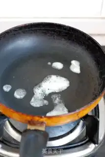 Make Toast eggs step 3