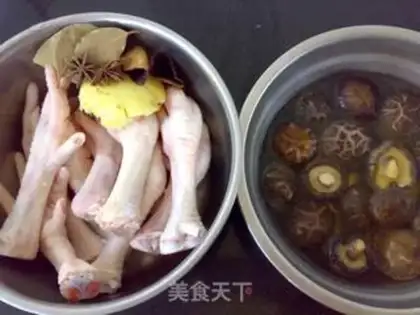 Make Frozen chicken claws step 0