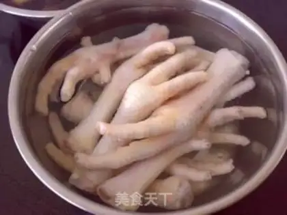Make Frozen chicken claws step 2