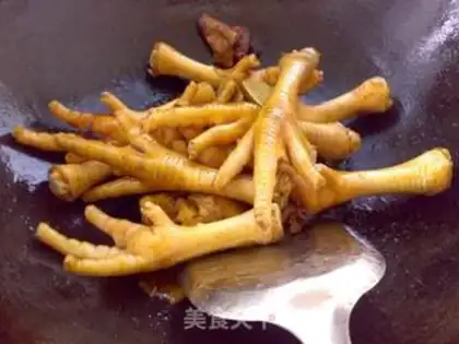 Make Frozen chicken claws step 5