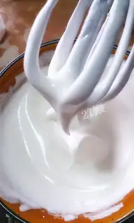 Make Frozen pine rolls step 8