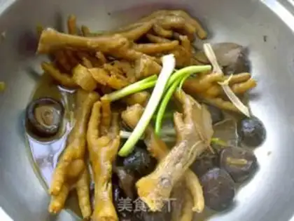 Make Frozen chicken claws step 8