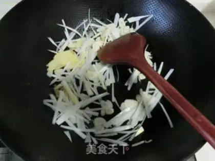 Make Black pepper beer king crab step 3