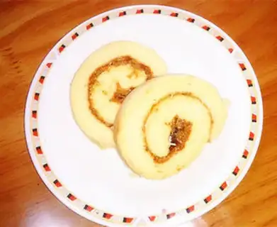 Make Frozen pine rolls step 16