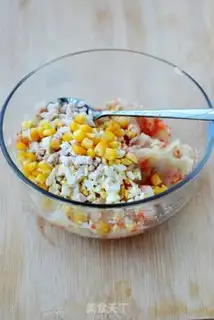 Make Christmas tree salad step 7