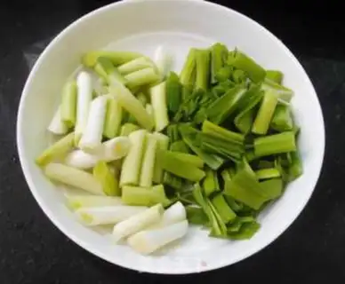 Make Garlic meat step 1
