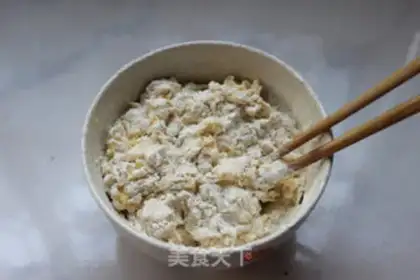 Make Onion omelet step 3