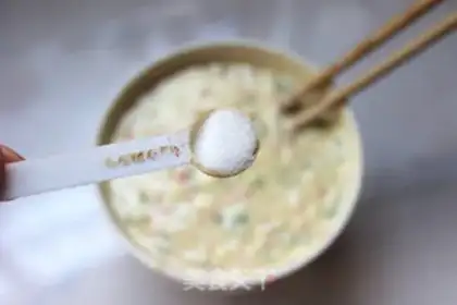 Make Onion omelet step 6