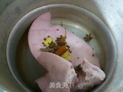 Make Smoky ears step 2