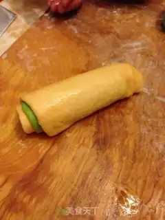 Make Small roll step 2