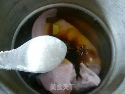 Make Smoky ears step 6