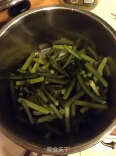 Make Garlic fried meat step 0