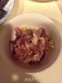 Make Garlic fried meat step 1