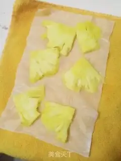 Make Self-made pineapple step 1
