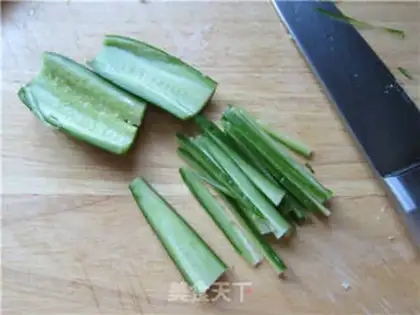 Make Snack the tiger step 1