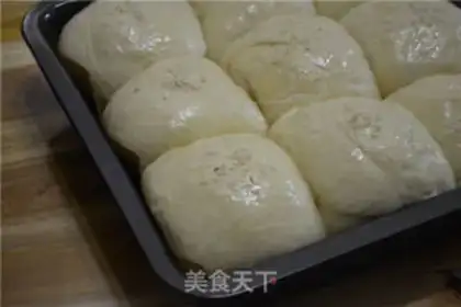 Make Jelly hands tore bread step 10