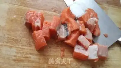 Make The salmon orchid salad step 0