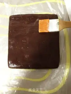Make Two-coloured Chessies step 10