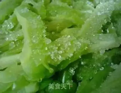 Make A bitter melon step 1