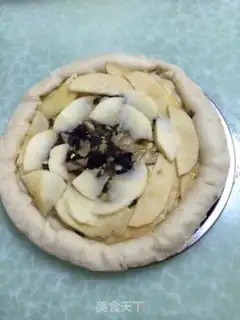 Make A flat pan for homemade fruit pizza step 7