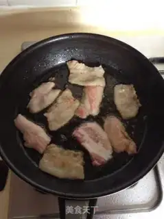 Make Hot cabbage makes meat step 2