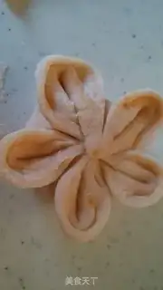Make Plum dumplings step 1
