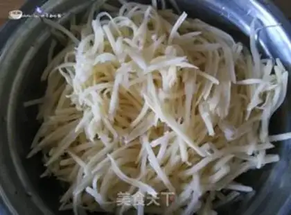 Make Fried potatoes step 1