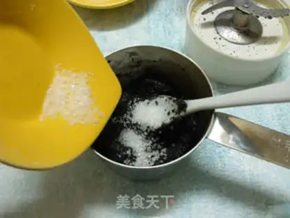Make Black Sesame Pie step 4