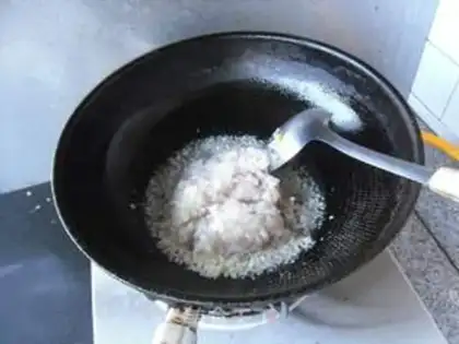 Make Cheese and pizza sauce step 2