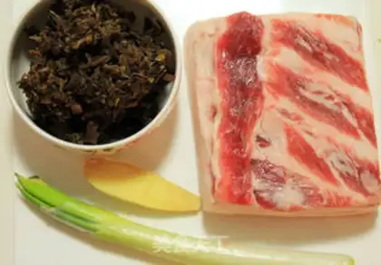Make The homemade plum sauce step 0