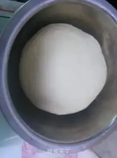 Make Delicious pizza step 1