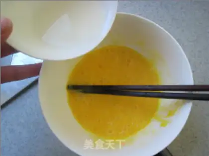 Make Japanese omelet step 5