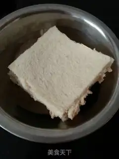 Make Delicious tuna sandwich step 1