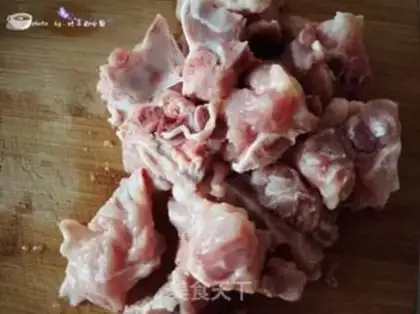 Make radish crotch soup step 1
