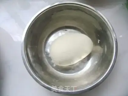Make Ham pine rolls step 1