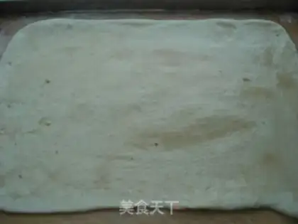 Make A fragrance roll step 1