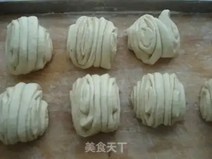 Make A fragrance roll step 5