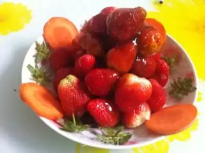 Make Royal honeyberries step 1