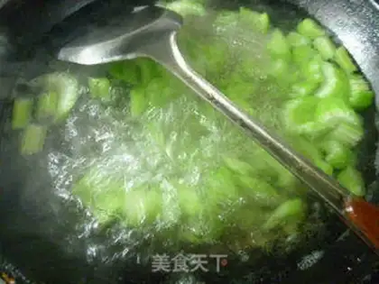 Make Apple with celery step 5