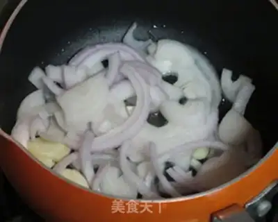 Make Tomato mushroom soup step 3