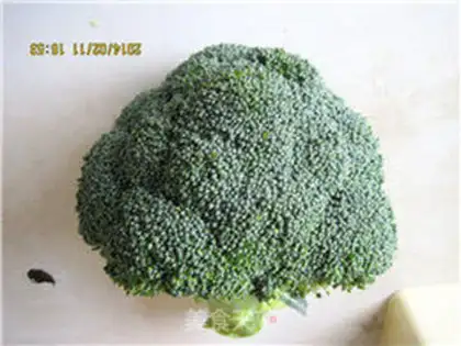 Make Pelican oil and broccoli step 0