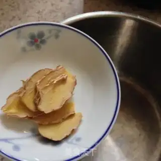Make Cinnamon tea with two bouquets step 9