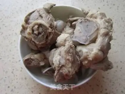 Make Potato stick bone soup step 1