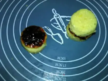 Make Coconut jam cake step 17