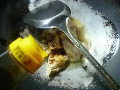 Make Two mushrooms fried chicken wings step 8