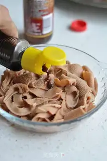 Make Spicy cow leaves step 4