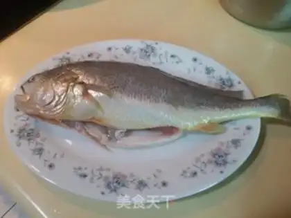 Make Pepper salt yellowfish step 0