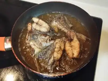 Make Pepper salt yellowfish step 2