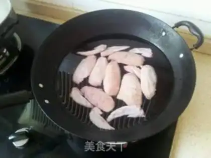 Make Coke chicken wings step 1